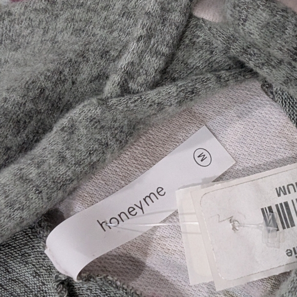 Honeyme Sweatshirt - Picture 2 of 3